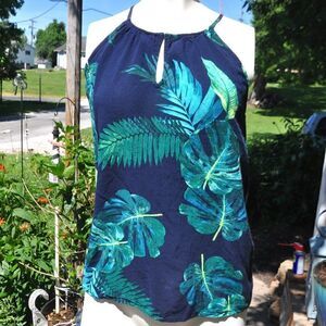 2/$12 Old Navy Tropical Top Sz Small. 